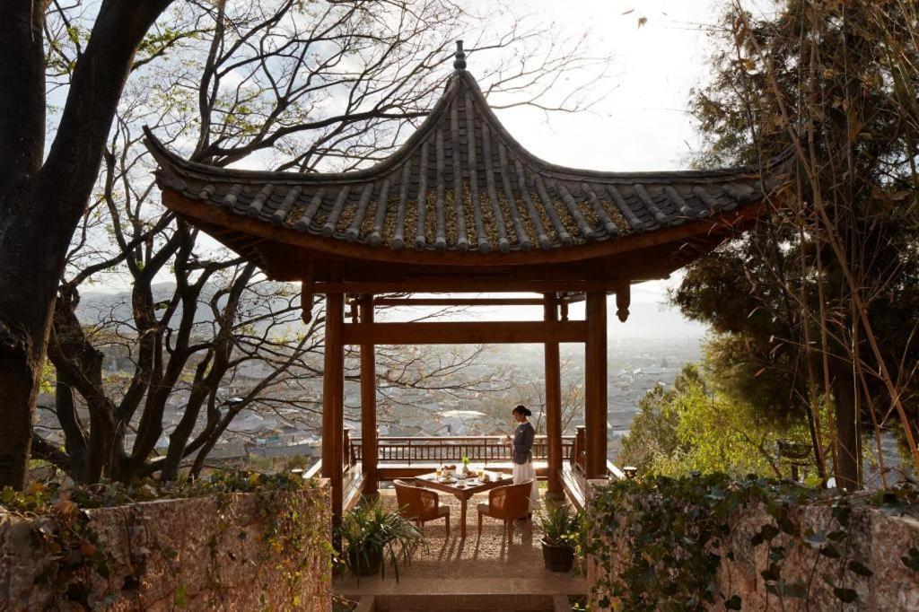 ホテル Amandayan 麗江市 エクステリア 写真