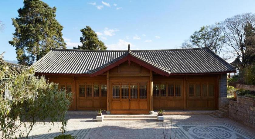 ホテル Amandayan 麗江市 エクステリア 写真